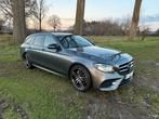 Mercedes E220D amg pakket Grote schermen rijkelijk uitgerust, Automaat, Achterwielaandrijving, 4 cilinders, USB
