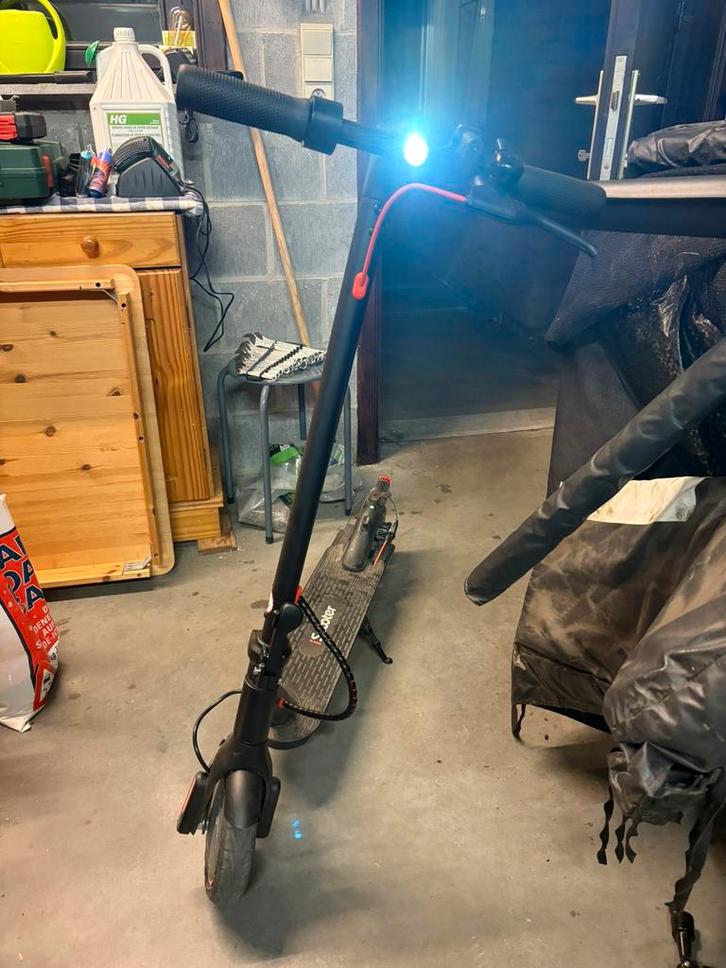 Elektrische step, Fietsen en Brommers, Steps, Zo goed als nieuw, Elektrische step (E-scooter), Ophalen