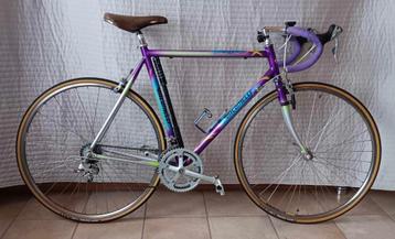 retro fiets beschikbaar voor biedingen