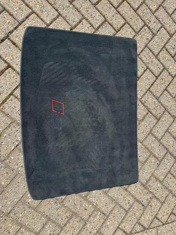 Koffermat RS3 en Rubberen matjes beschikbaar voor biedingen