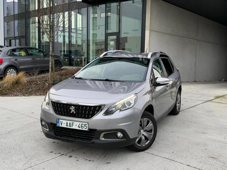 Peugeot 2008 1.2 Essence 50.000km, Autos, Peugeot, Entreprise, Achat, Essence, Euro 6, 5 portes, Argent ou Gris, Noir, Entretenue par le concessionnaire