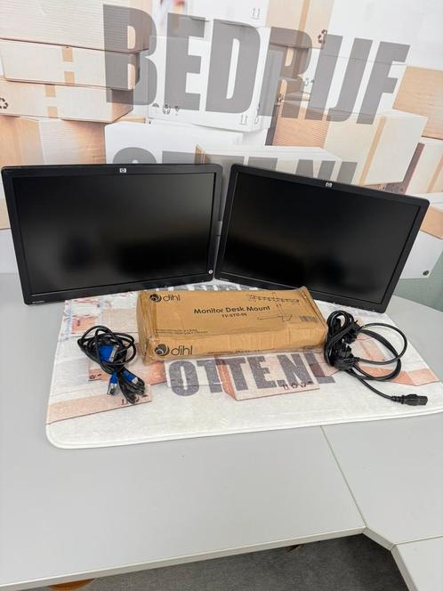 2 Beeldschermen Monitors met standaard HP LE2201W Widescreen, Computers en Software, Monitoren, Zo goed als nieuw, 61 t/m 100 Hz