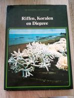 Riffen koralen en diepzee, Livres, Nature, Comme neuf, Enlèvement ou Envoi