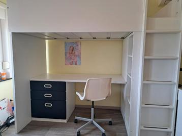 Smastad ikea hoogslaper met bureaustoel en matras.Nieuw 660€, Enlèvement, Comme neuf, Lit mezzanine