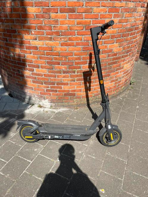 Ninebot G2 Max 32km/u, Fietsen en Brommers, Steps, Gebruikt, Elektrische step (E-scooter), Ophalen of Verzenden