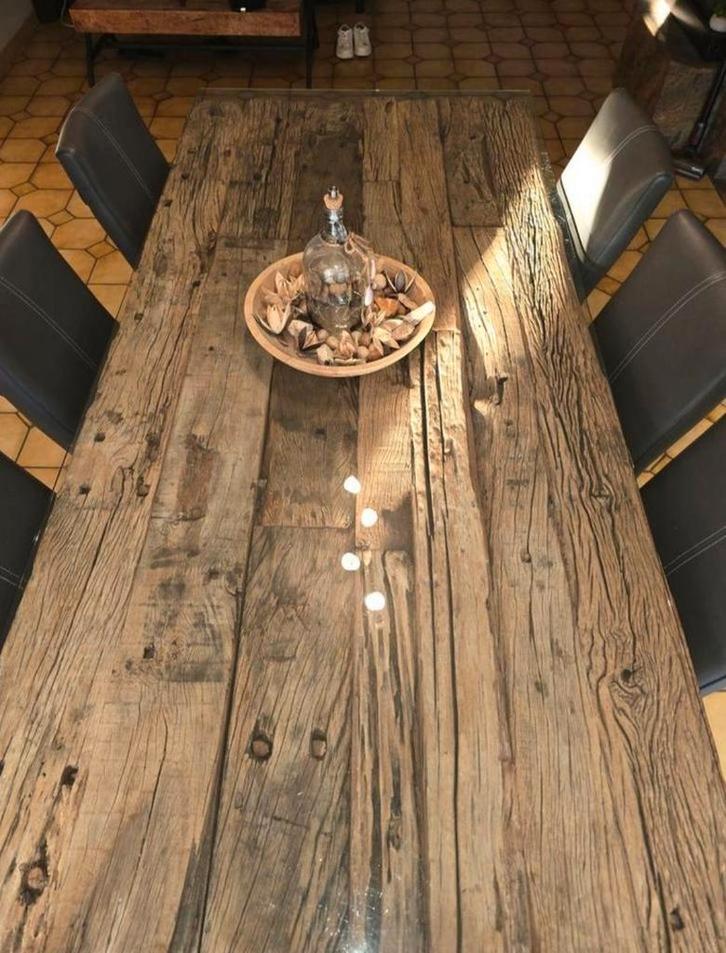 Exclusief furniture, Huis en Inrichting, Tafels | Eettafels, Zo goed als nieuw, Ophalen