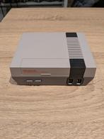 Nintendo classic mini, 3 controllers, extra games, Ophalen of Verzenden, Zo goed als nieuw, Met 3 controllers of meer, Met games