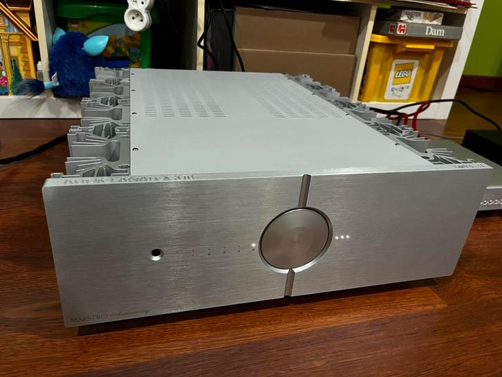 Anniversaire de Audio Analog Maestro, TV, Hi-fi & Vidéo, Amplificateurs & Ampli-syntoniseurs, Neuf, Stéréo, 120 watts ou plus