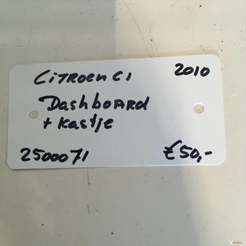 Citroen C1  1.0 5drs 2010 Wagennr 2500071   Dashboard met Da beschikbaar voor biedingen