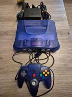 Nintendo 64 funtastic grape purple, Games en Spelcomputers, Spelcomputers | Nintendo 64, Ophalen, Gebruikt, Met 1 controller