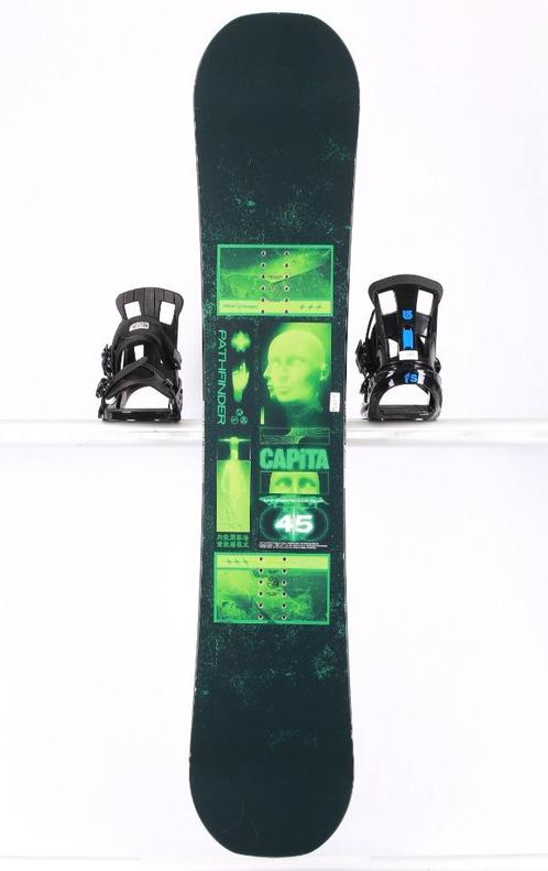 145 cm snowboard CAPITA PATHFINDER 2024 REVERSE CAMBER/flat, Sport en Fitness, Snowboarden, Gebruikt, Board, Verzenden