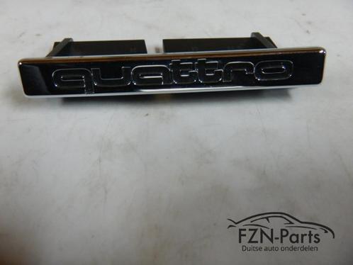 Audi A3 8P Quattro Logo Embleem Grille 8P4853736, Auto-onderdelen, Overige Auto-onderdelen, Gebruikt, Ophalen of Verzenden