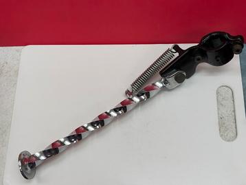 Nieuwe chroom zijstandaard pikkel.  Mooi. Uniek beschikbaar voor biedingen