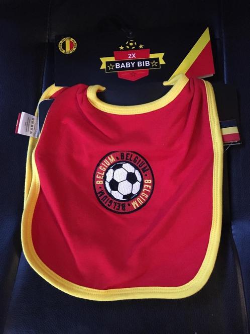 2 slabbetjes van de rode duivels, Kinderen en Baby's, Babykleding | Overige, Nieuw, Jongetje of Meisje, Ophalen of Verzenden