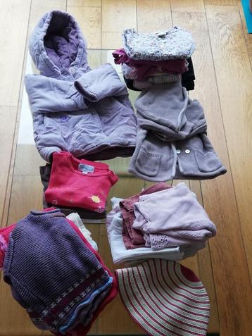 Lot de vêtements bébé (fille) 6 - 12 - 18 mois