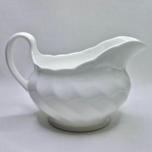 Wedgwood Candlelight - Sauskom - 275 ml, Huis en Inrichting, Keuken | Servies, Schaal of Schalen, Wedgwood, Porselein, Ophalen of Verzenden