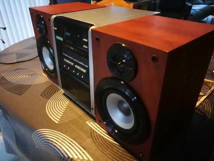 tuner/cassettedeck/DVD Sony CMT-DV2D, Audio, Tv en Foto, Stereoketens, Gebruikt, Cassettedeck, Dvd-speler, Tuner of Radio, Speakers