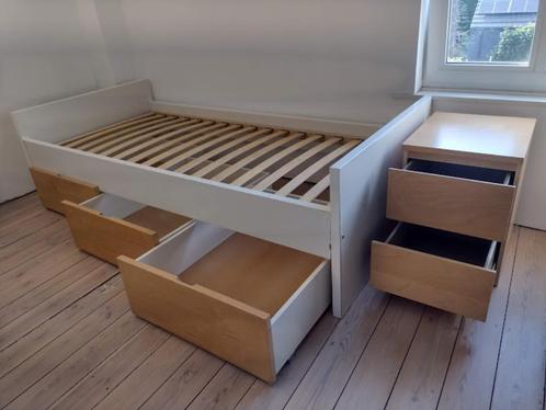 Bed (1 persoon) met 3 lades, lattenbodem en nachtkastje, Kinderen en Baby's, Kinderkamer | Bedden, Gebruikt, 180 cm of meer, 85 tot 100 cm