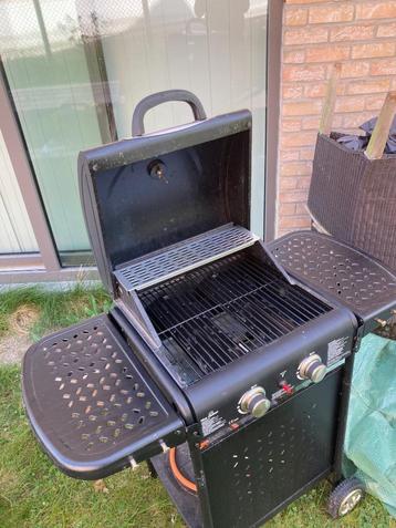 Barbecue BBQ gas beschikbaar voor biedingen