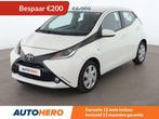 Toyota Aygo 1.0 X-Play (bj 2015), Auto's, Voorwielaandrijving, Stof, Gebruikt, Wit
