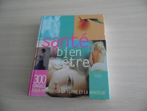 SANTÉ & BIEN ÊTRE 300 CONSEILS POUR RETROUVER LA FORME..., Boeken, Gezondheid, Dieet en Voeding, Zo goed als nieuw, Gezondheid en Conditie