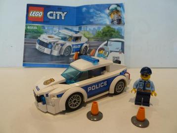 Lego City Sky Police 60239 Police Patrol Car beschikbaar voor biedingen