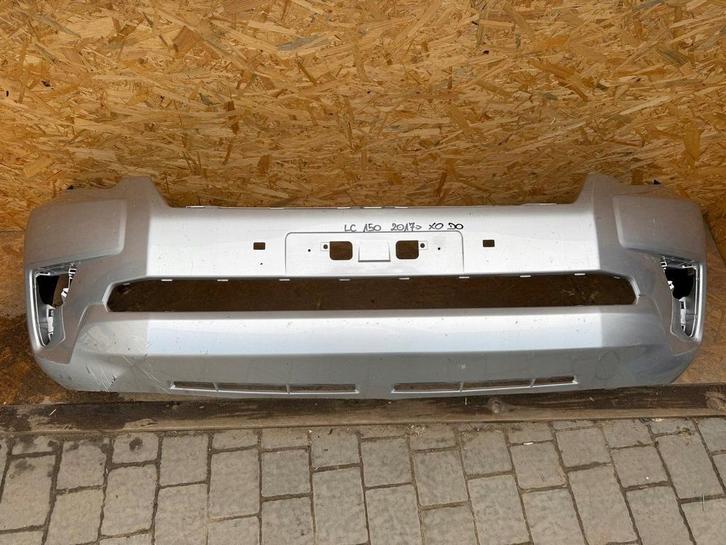 Toyota Land Cruiser 150 17- voorbumper, Auto-onderdelen, Carrosserie, Bumper, Toyota, Voor, Gebruikt, Ophalen of Verzenden