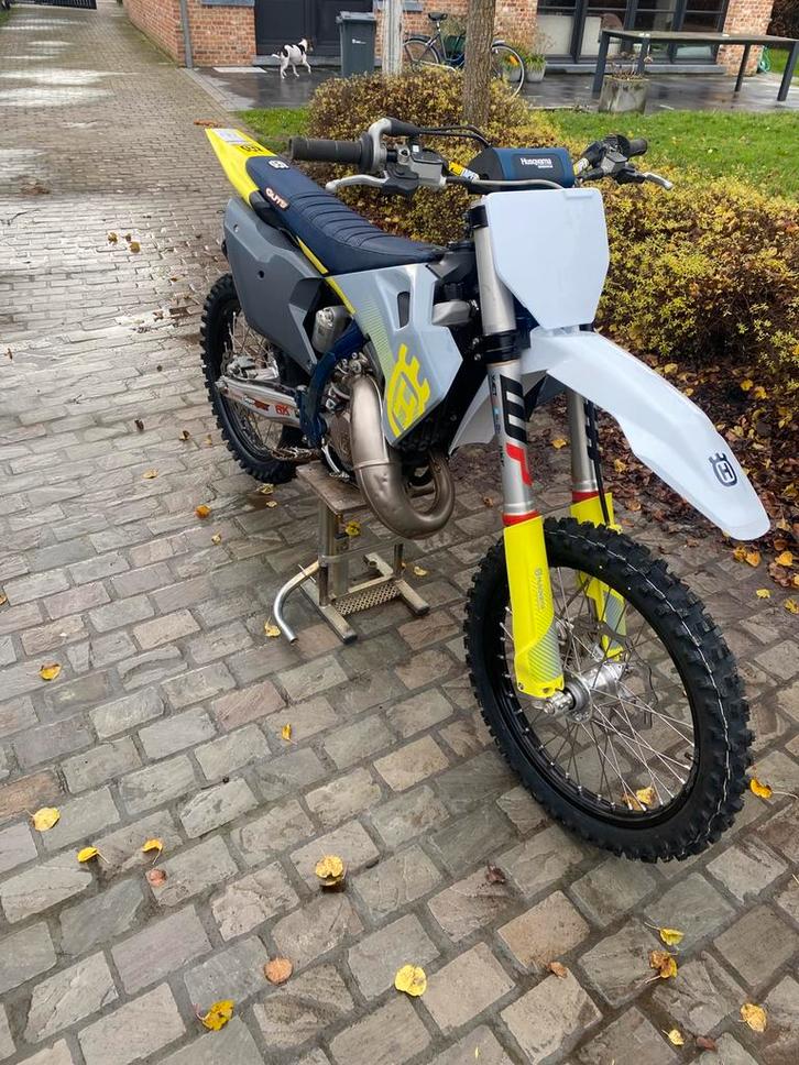 Husqvarna 125cc 24’, Fietsen en Brommers, Brommers | Crossbrommers, Zo goed als nieuw, Ophalen