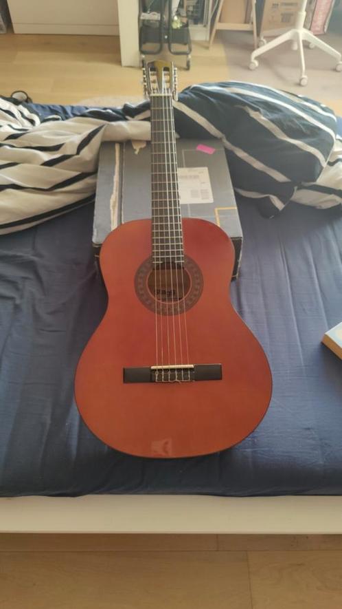 Ongebruikte Stagg C542 Klassieke Gitaar, Muziek en Instrumenten, Snaarinstrumenten | Gitaren | Akoestisch, Zo goed als nieuw, Ophalen