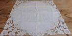 Wit / taupe Richelieu tafelkleedje, bloemen, 80 cm x 83 cm, Antiek en Kunst, Ophalen of Verzenden