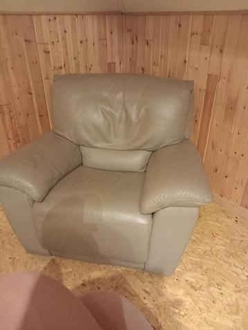 Leren zetel - relax  beschikbaar voor biedingen