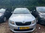 Skoda Octavia Combi 1.6 TDI Greenline Businessline, Auto's, Te koop, Zilver of Grijs, Diesel, Bedrijf