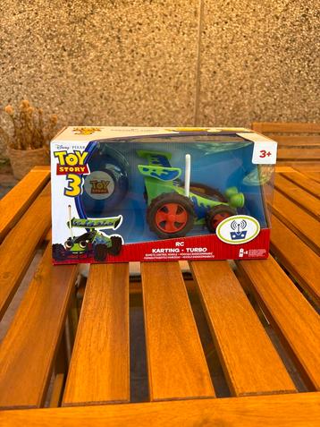 Rare Toy Story 3 RC Turbo – New in Box (Mattel 2009) beschikbaar voor biedingen