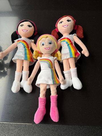 3 knuffels van K3, Hanne, Marthe en Klaasje. Studio 100 beschikbaar voor biedingen