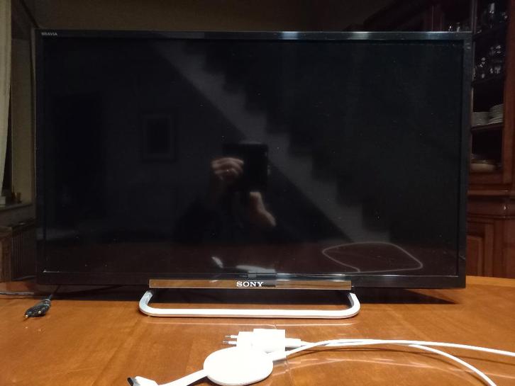 TV SONY 32 pouces, TV, Hi-fi & Vidéo, Télévisions, Comme neuf, LCD, 80 à 100 cm, HD Ready (720p), Sony, 50 Hz, Smart TV, Enlèvement