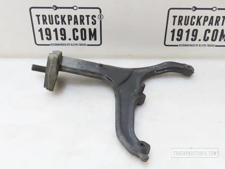 Scania 2570045 Steun bumper, Auto-onderdelen, Vrachtwagen-onderdelen, Scania, Carrosserie en Plaatwerk, Gebruikt, Ophalen