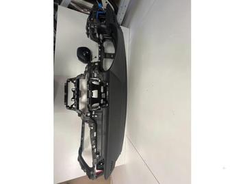 Airbag set + dashboard van een Skoda Scala beschikbaar voor biedingen