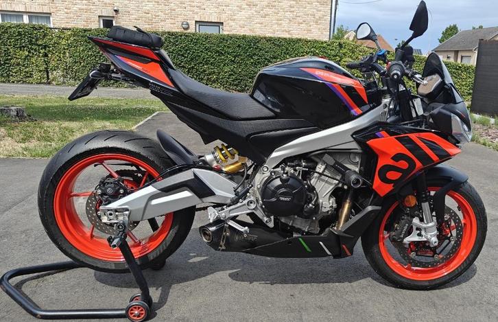 Aprilia Tuono 660 Factory, Motoren, Motoren | Aprilia, Particulier, Naked bike, meer dan 35 kW, 2 cilinders, ABS, Cruise Control