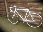 zeer mooie stalen retro koersfiets Gerin  54 cc 10vers, Fietsen en Brommers, 51 tot 55 cm, Ophalen, Gerin, Jaren '60 of nieuwer