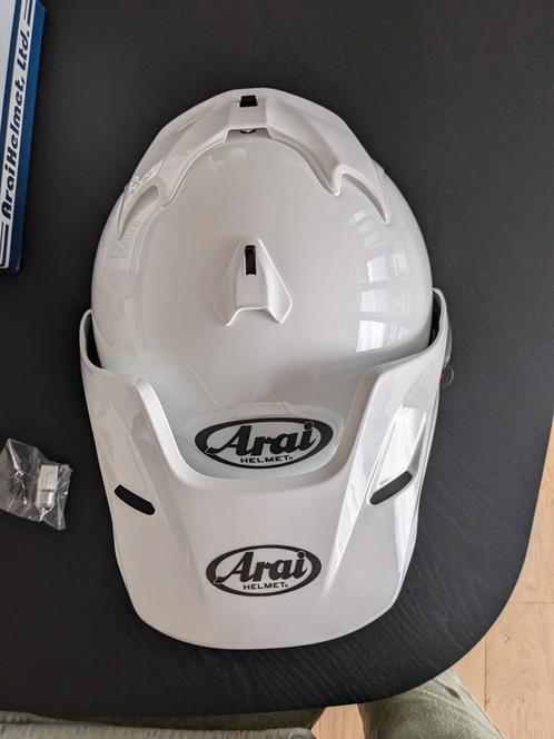 Casque ARAI TOUR-X5 taille L, Motos, Vêtements | Casques de moto, L, Arai, Enlèvement ou Envoi