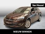 Opel Astra Sports Tourer 1.4T 6MT 120pk Cosmo - Navi - Senso, Auto's, Opel, Euro 5, Stof, Gebruikt, Zwart
