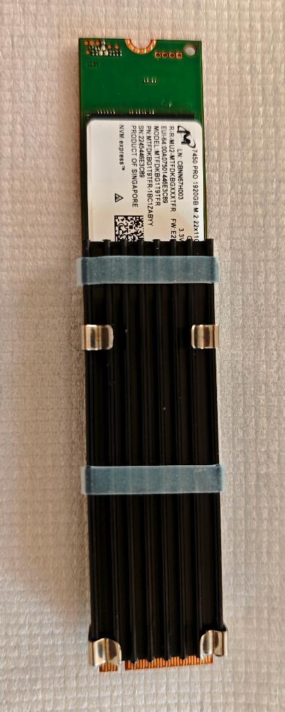 Micron 7450 pro NVME SSD van 2 TB met koellichaam, Computers en Software, Harde schijven, Gebruikt, Server, SSD, Ophalen of Verzenden