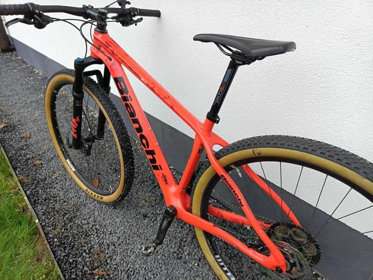 BIANCHI CARBON, Fietsen en Brommers, Fietsen | Mountainbikes en ATB, Zo goed als nieuw, Heren, Overige merken, Hardtail, Ophalen