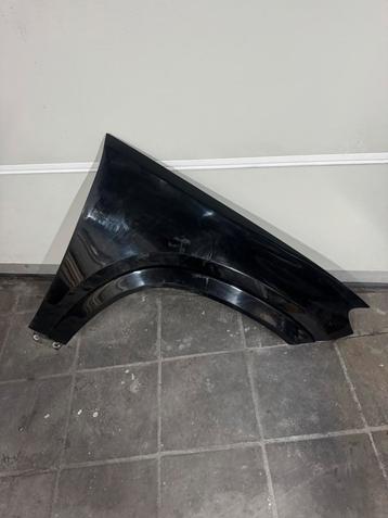 Vorstvleugel aan de voorkant beschikbaar voor biedingen