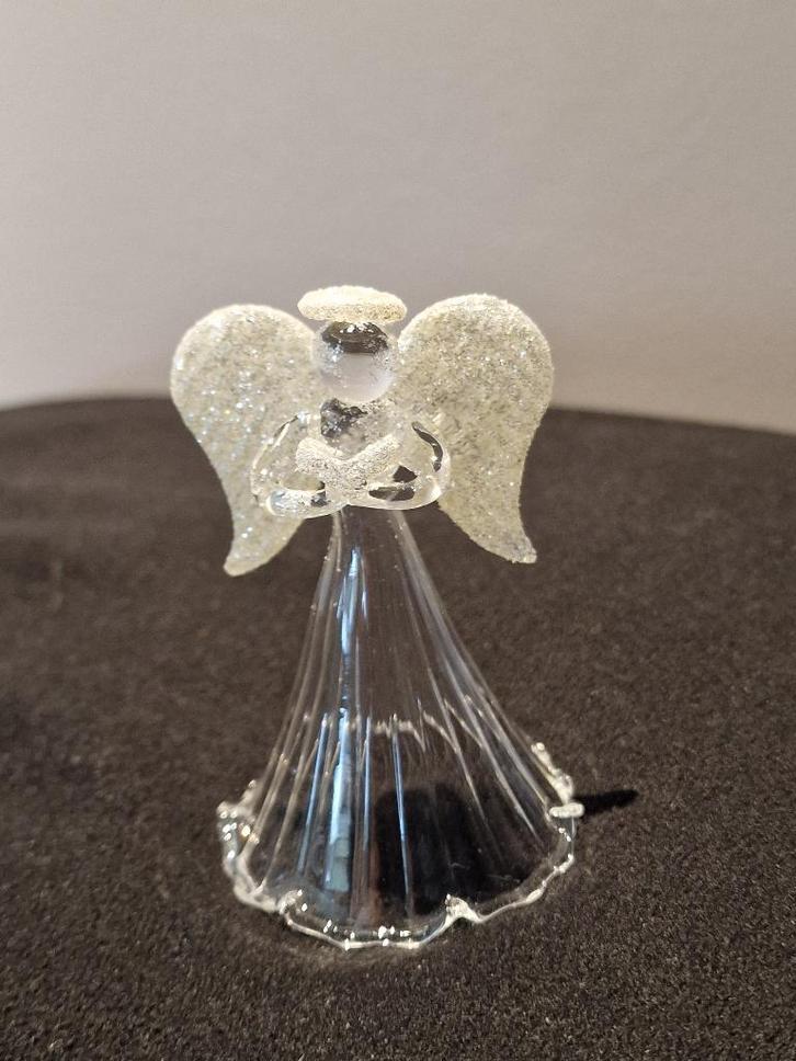 Glazen engel beeldje van transparant glas, Antiek en Kunst, Antiek | Glaswerk en Kristal, Ophalen of Verzenden