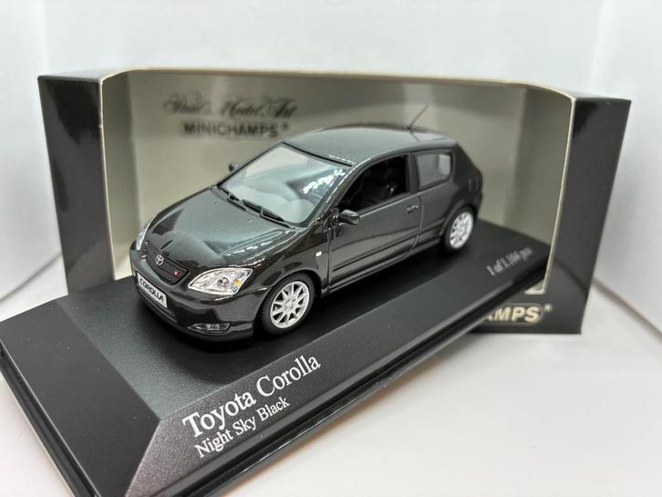 Toyota Corolla TS (Type E12/E13) 2001 - MiniChamps, Hobby en Vrije tijd, Modelauto's | 1:43, Nieuw, Auto, MiniChamps, Ophalen of Verzenden