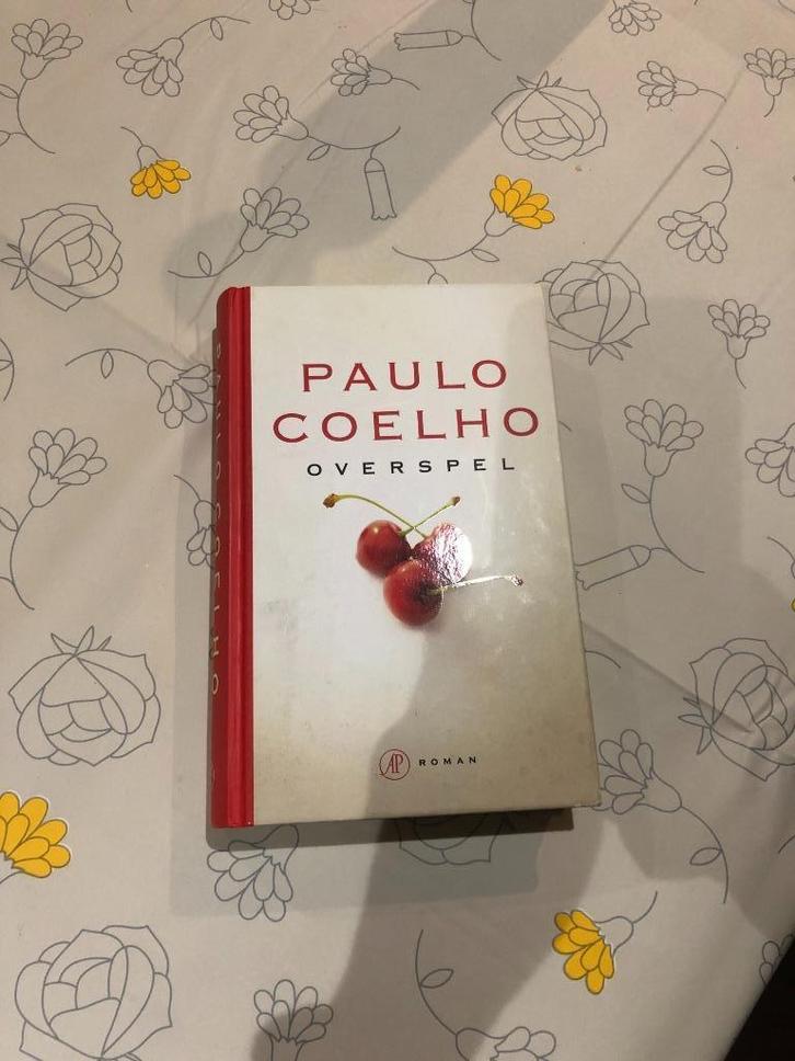 Overspel - Paulo Coelho, Boeken, Literatuur, Zo goed als nieuw, Nederland, Ophalen of Verzenden