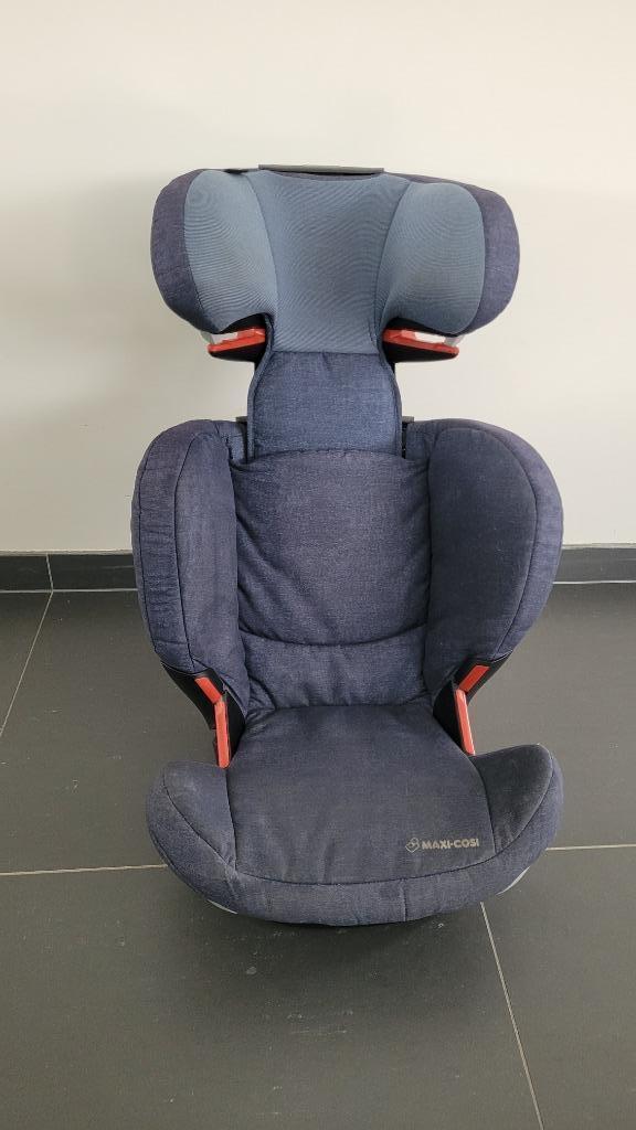 Twee maal Maxi Cosi axis autostoel, Kinderen en Baby's, Autostoeltjes, Gebruikt, Maxi-Cosi, 9 t/m 18 kg, Isofix, Verstelbare rugleuning