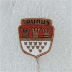 SP1397 Speldje Ford Taunus, Collections, Broches, Pins & Badges, Utilisé, Enlèvement ou Envoi