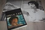 Boek + Poster , Bruce Lee , Kenneth Wilson , Nederlanse teks, Verzamelen, Ophalen of Verzenden, Gebruikt, Film, Overige typen